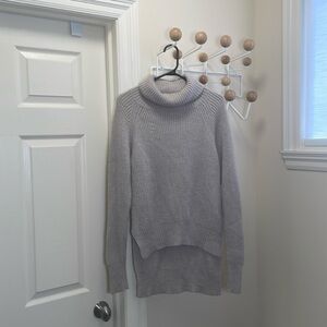 Aritzia - Wilfred Free Wool Turtle Neck Sweater - Neutral Tan - XS
